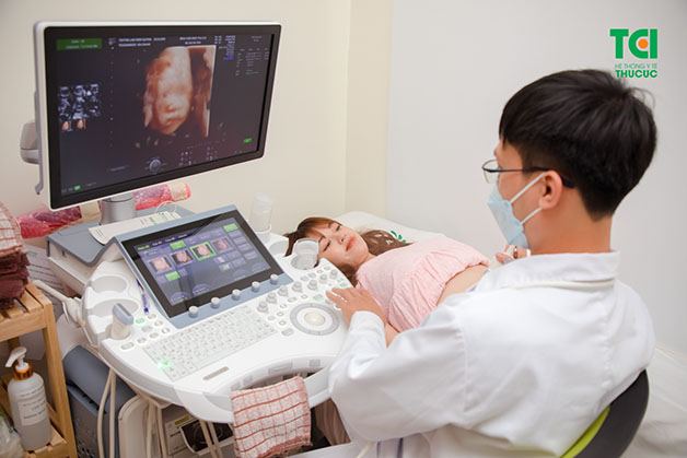 Siêu âm thai là phương pháp theo dõi sức khỏe của mẹ và thai nhi thông qua hình ảnh