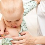 Tiêm vắc xin ngừa thủy đậu và những lưu ý cần biết