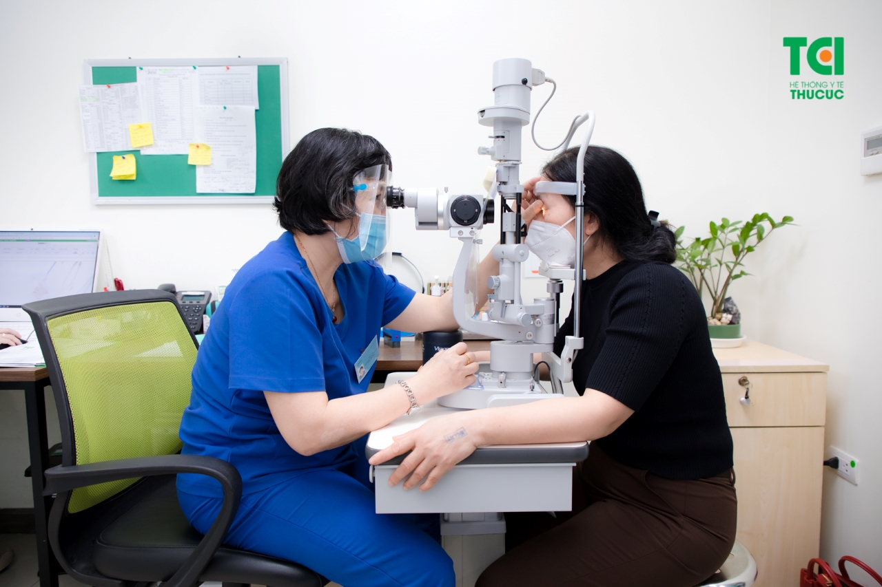 Tìm hiểu bệnh khám cận thị dấu hiệu và cách chăm sóc mắt