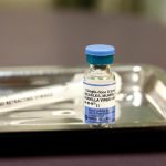 Đối tượng nên và không nên tiêm vắc xin sởi quai bị rubella là ai?