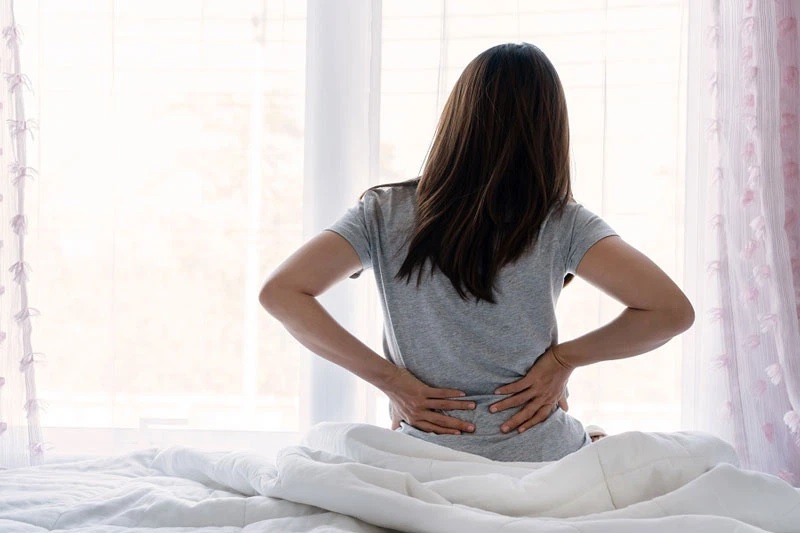 Vì sao gây tê ngoài màng cứng bị đau lưng? 