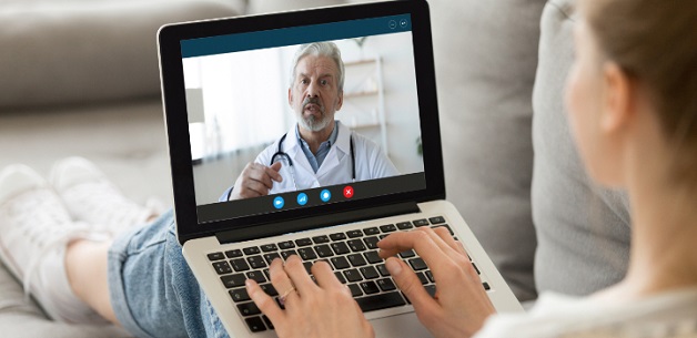 ai nên khám sức khỏe trực tuyến