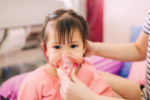 bé bị viêm phổi