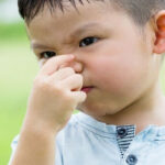 Cảnh giác tình trạng dị vật mũi bỏ quên ở trẻ