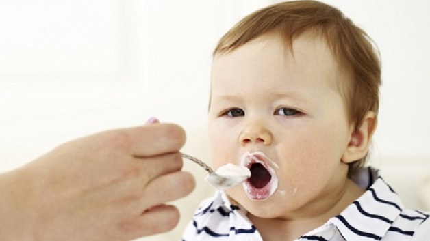 Cha mẹ cần cho con bổ sung sữa chua thường xuyên giúp cải thiện hoạt động của hệ tiêu hóa