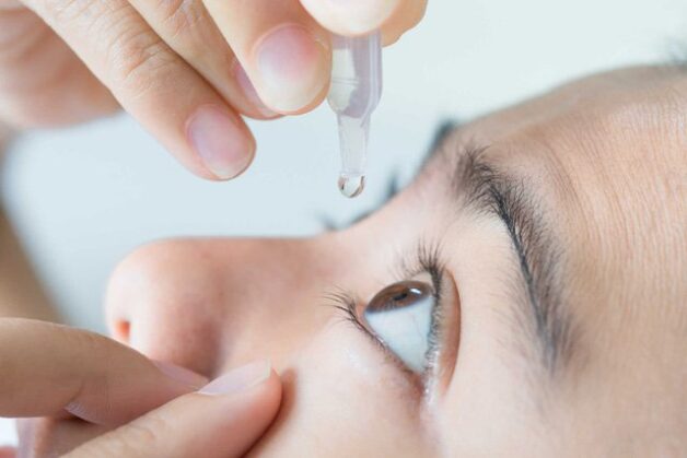 Vai trò của nước mắt nhân tạo trogn điều trị đỏ mắt