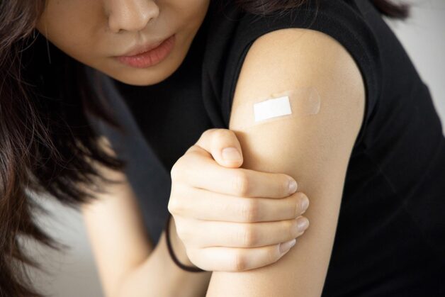 Tác dụng phụ có thể xảy ra sau khi tiêm phòng vắc xin HPV