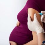 Phụ nữ mang thai tiêm vacxin gì và những điều cần lưu ý
