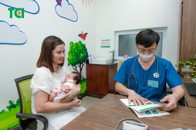 tiêm chủng cho bé ở đâu