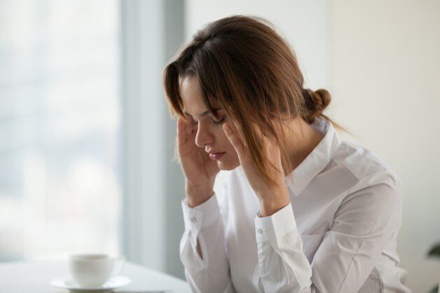 Suy giảm thính lực ở người trẻ kéo theo nhiều hệ lụy về tinh thần