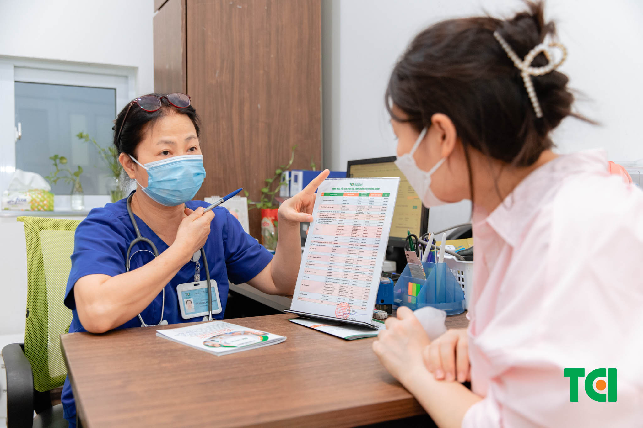 fun88.ninja vacxin phụ nữ mang thai cực kỳ quan trọng bởi mang thai là thời điểm sức đề kháng sẽ yếu hơn bình thường, rất dễ bị tấn công bởi những vi khuẩn, virus gây hại.
