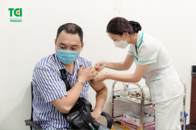 vacxin phòng phế cầu khuẩn