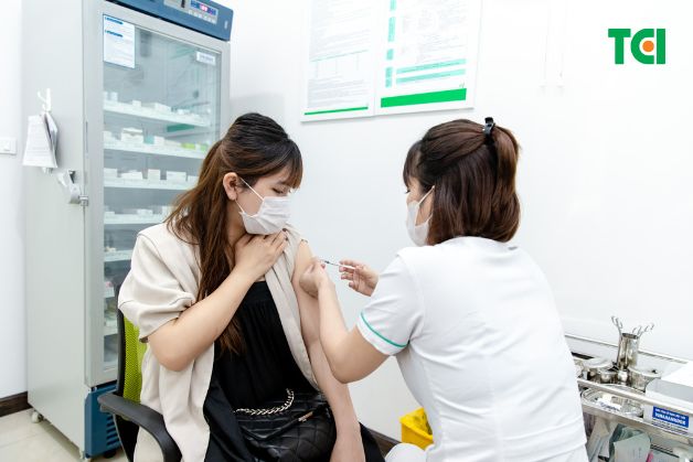 lịch tiêm phòng cho mẹ bầu cần đảm bảo chọn lựa thời gian tiêm phòng theo khuyến cáo