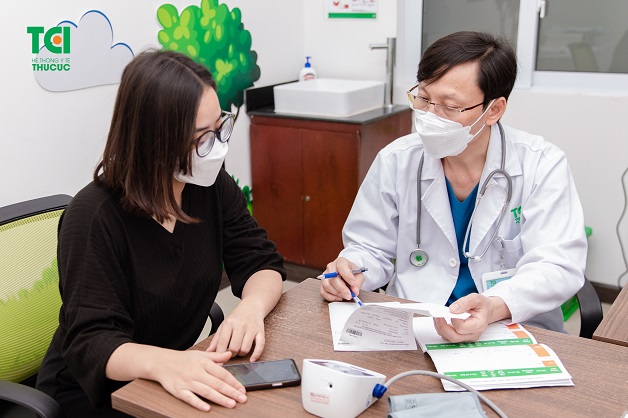 Đây là căn bệnh vô cùng nguy hiểm, vì vậy, ai cũng nên tiêm phòng vaccine viêm gan B, trừ trường hợp bạn đã nhiễm virus viêm gan B rồi