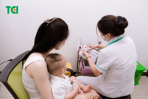Tiêm vacxin 3 trong 1 giúp phòng 3 căn bệnh nguy hiểm sởi, quai bị, rubella với hiệu quả lâu dài