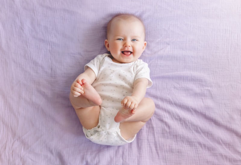 Răng sữa, còn gọi là răng tạm thời, bắt đầu hình thành từ khi chúng ta còn trong bụng mẹ.