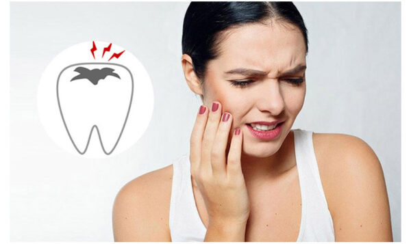 Giống như các răng khác, sâu răng cùng cũng khiến người bị cảm thấy đau.