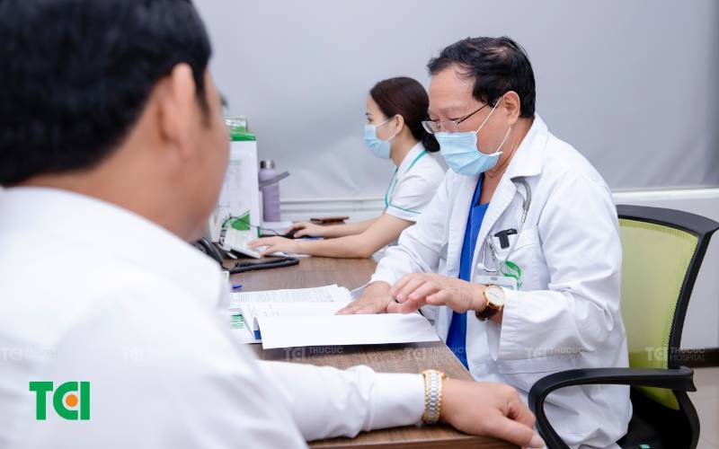 triệu chứng Nấm ở mép miệng