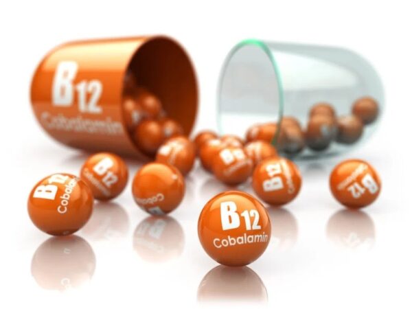 Vitamin B12 còn góp phần vào việc chuyển hóa năng lượng từ thức ăn, giúp cơ thể hoạt động hiệu quả hơn.