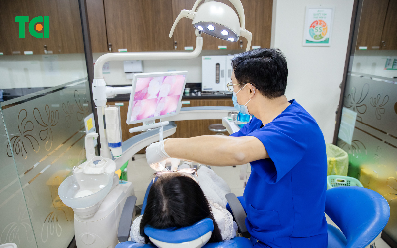 Cấy ghép răng implant có đau không tại TCI