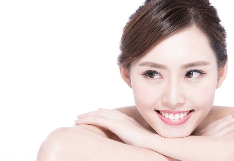 Dán sứ veneer không chỉ làm đẹp nụ cười mà còn giúp hàm fun88 163 duy trì độ bền lâu dài.