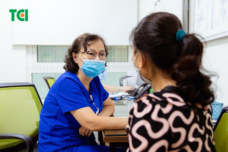 Điều trị suy tuyến thượng thận do lạm dụng corticoid
