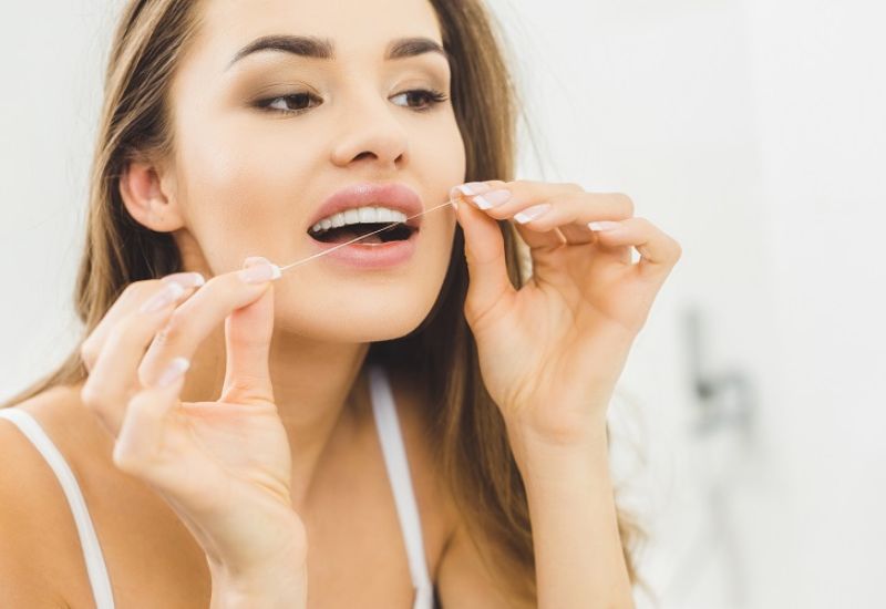 Chăm sóc răng miệng đúng cách là yếu tố quan trọng để đảm bảo hiệu quả điều trị tối ưu.
