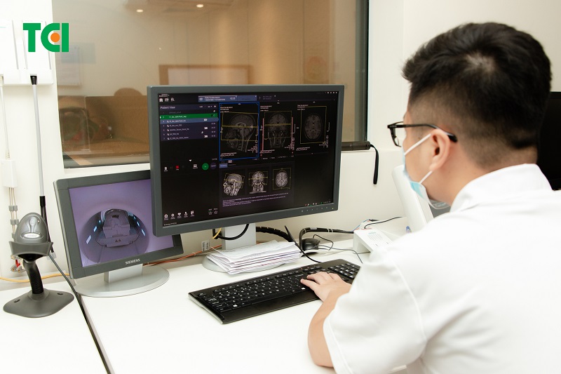 Bác sĩ chẩn đoán hình ảnh mri uy tín