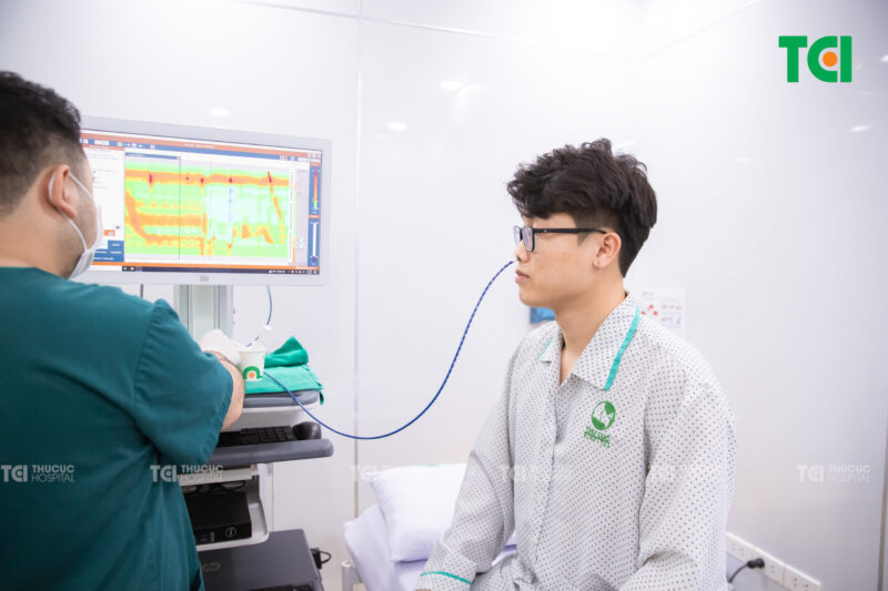 Đo áp lực trong lòng thực quản độ phân giải cao tại bệnh viện ĐKQT Thu Cúc giúp chẩn đoán chứng khó nuốt.