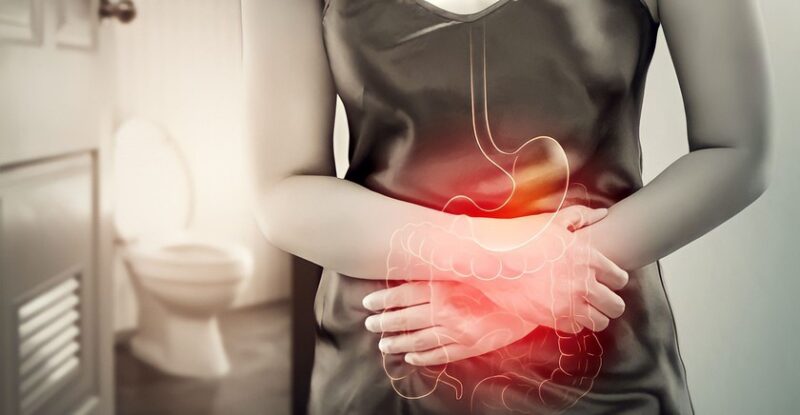 Thăm khám chuyên khoa tiêu hóa để xác định chính xác nguyên nhân dẫn đến đau đại tràng.