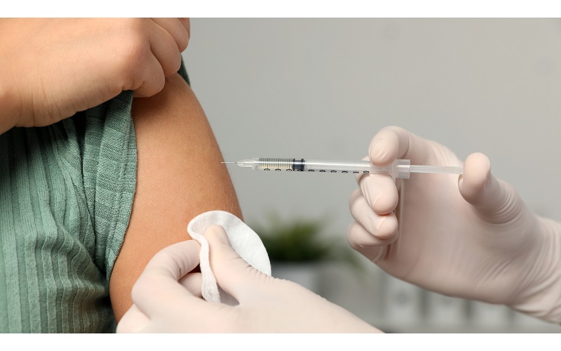 tiêm phòng vắc xin được xem là cách hiệu quả nhất để giảm thiểu nguy cơ mắc các bệnh nguy hiểm