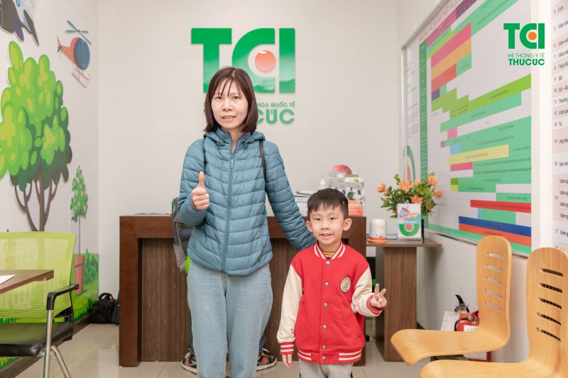 tiêm vắc xin menactra