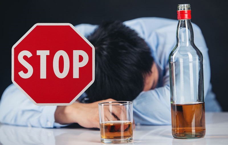 Ngưng sử dụng bia rượu để phòng ngừa bệnh lý