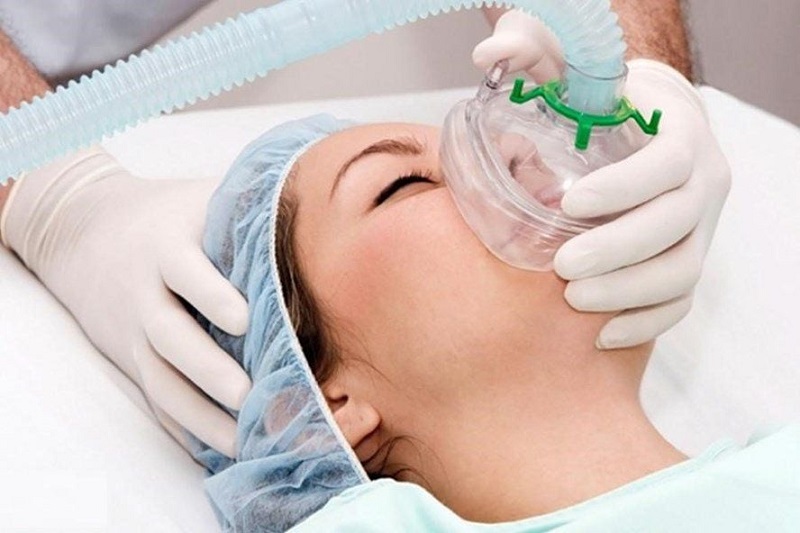 Liệu pháp oxy là phương pháp điều trị cơ bản và thường được áp dụng để cải thiện tình trạng thiếu oxy trong máu