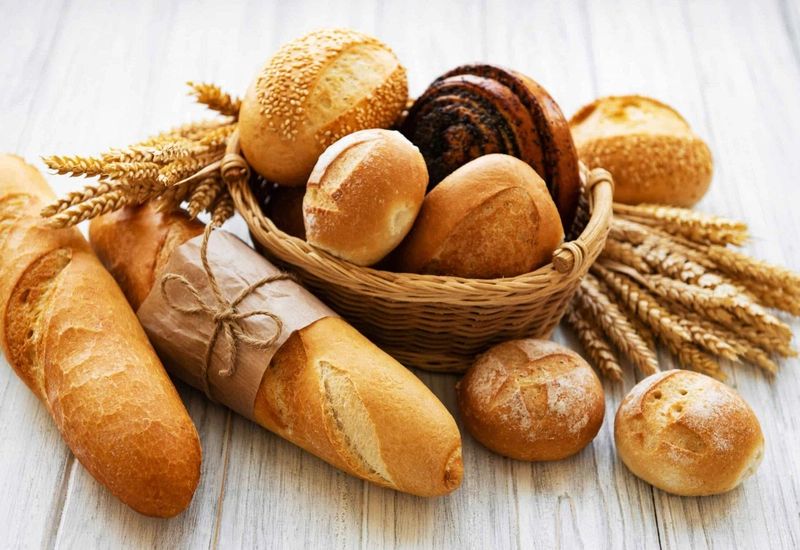 Trào ngược dạ dày ăn bánh mì được không