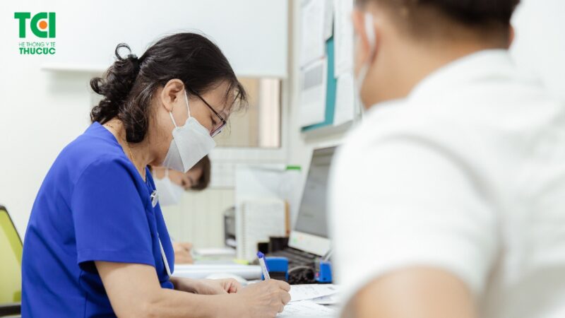 người bệnh cần đến bệnh viện ngay để được chẩn đoán chính xá