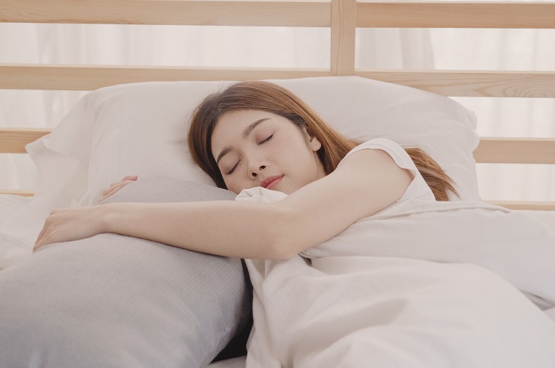 Người bệnh nên chú trọng vào giấc ngủ, nên ngủ đủ giấc tránh thức khuya